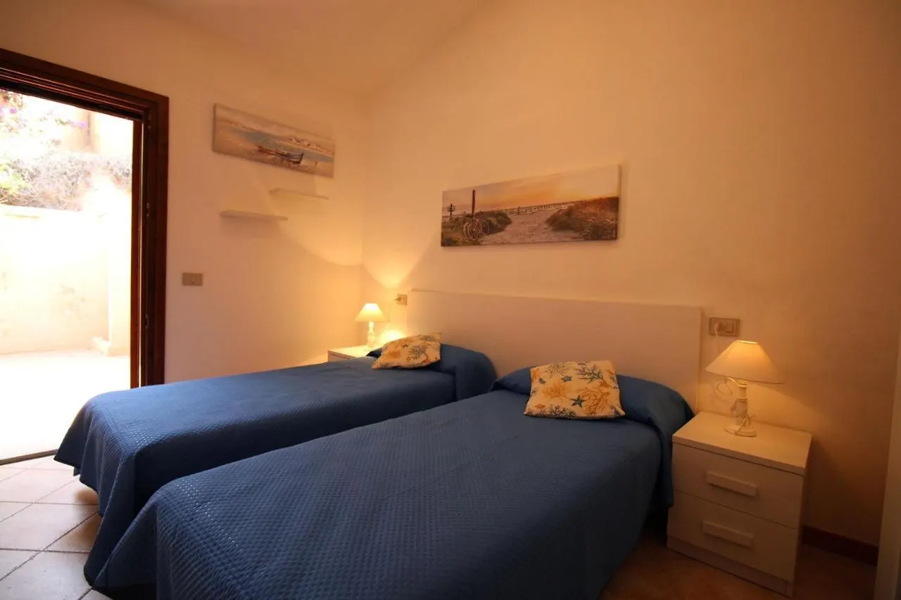 بيت للعطل فيلا Casa Mira Con Piscina E Bellissima Vista Mare كوستا باراديسو